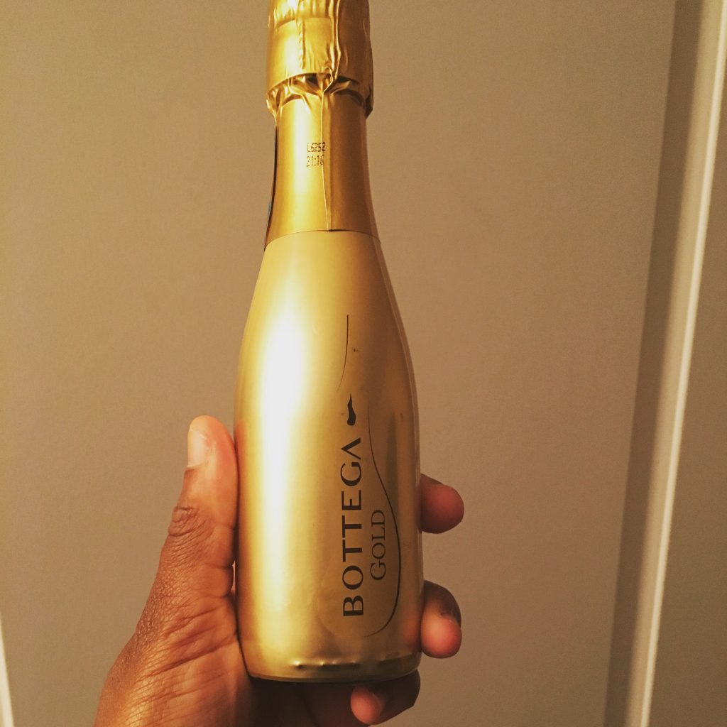 Tiny Gift Ideas for Her fashionandstylepolice fashionandstylepolice